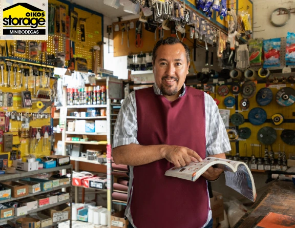 Minibodegas en Cali para negocios: más espacio para crecer sin elevar tus costos Minibodegas en Cali para negocios que necesitan almacenar inventario