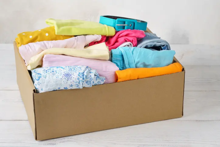 Para hogares: recuerdos, ropa y objetos de temporada